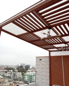 IMG 7092.JPG 240x300